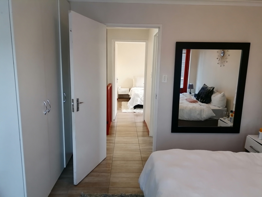 To Let 2 Bedroom Property for Rent in Parklands North Western Cape